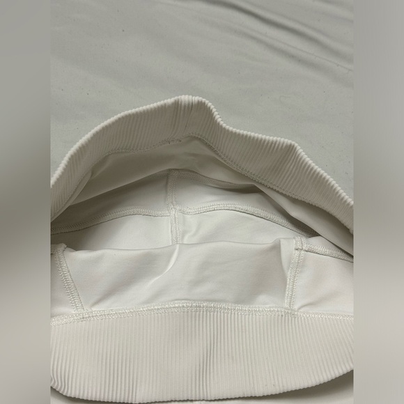 Lululemon White New Ambition Super High Rise Tight *Stained* - Picture 11 of 14